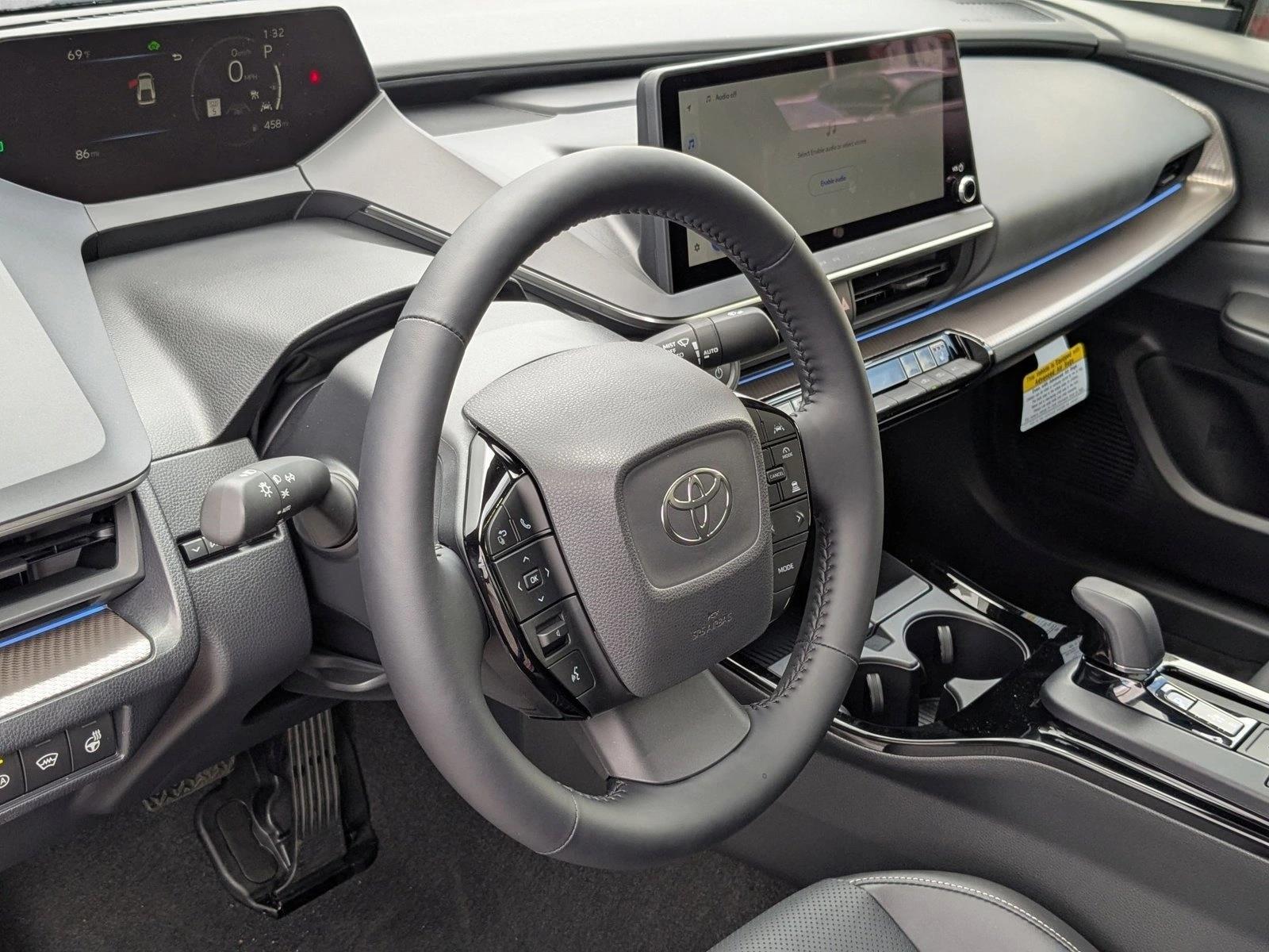 2026 Toyota Prius XLE photo 3