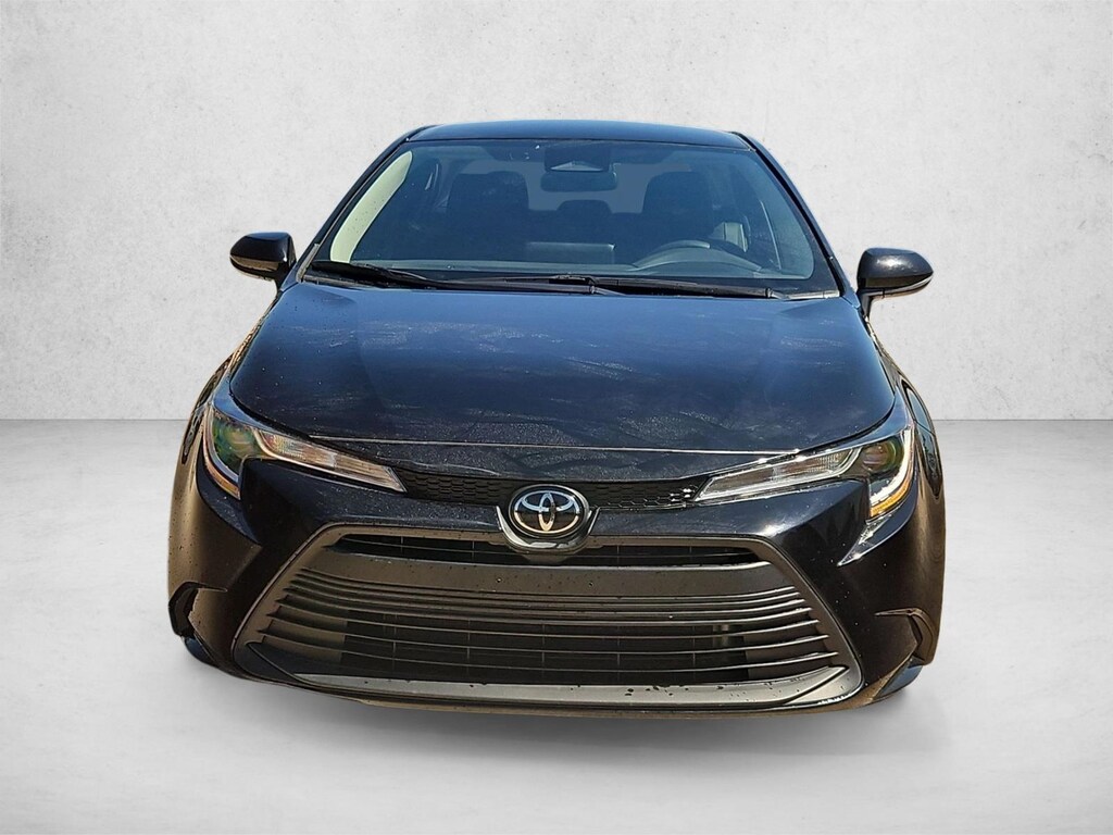 Used 2025 Toyota Corolla LE Sedan