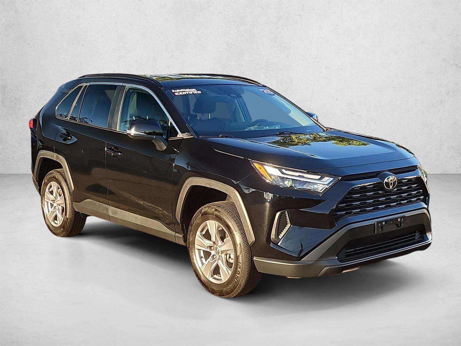 Used 2025 Toyota RAV4 XLE SUV