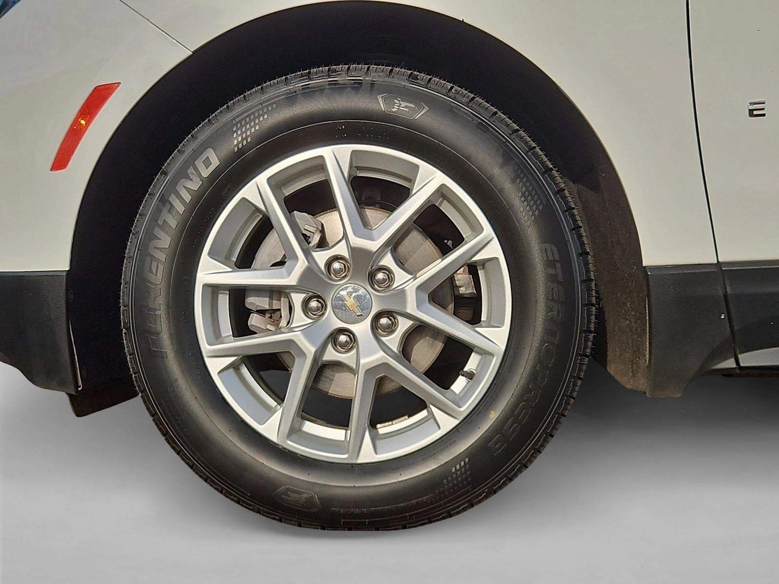 2023 Chevrolet Equinox LT - Photo 29