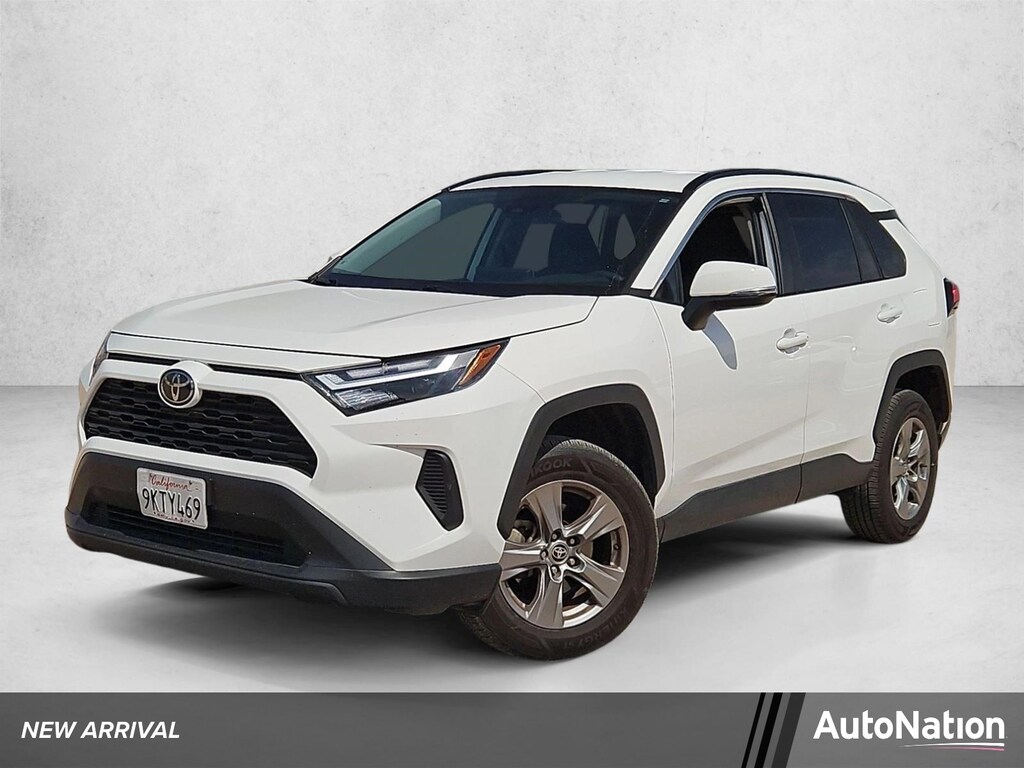 Used 2024 Toyota RAV4 XLE SUV