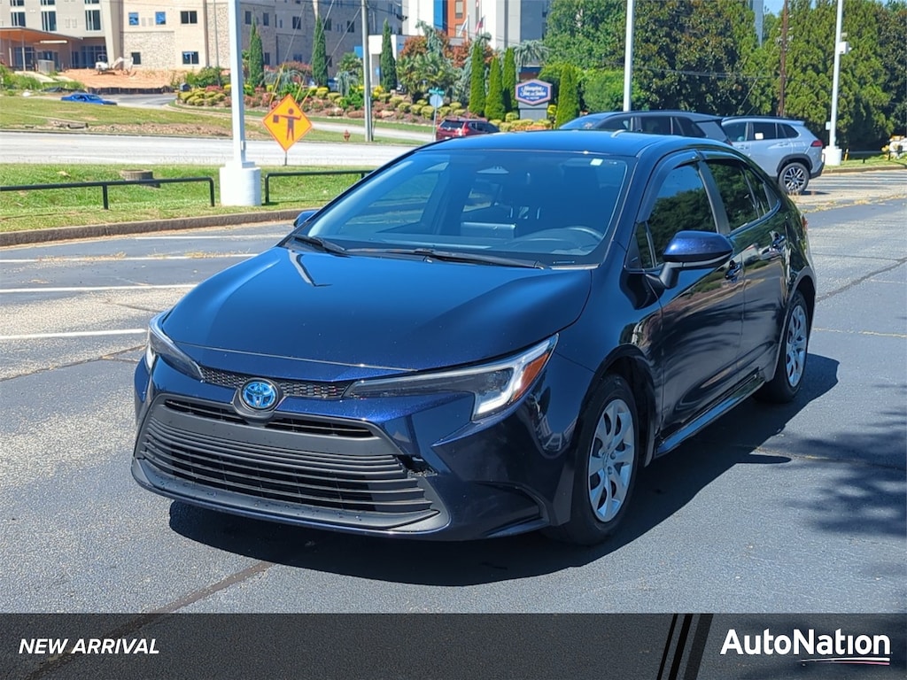 Certified 2025 Toyota Corolla Hybrid LE Sedan