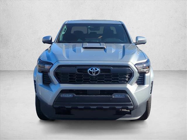 2025 Toyota Tacoma TRD Sport - Photo 2