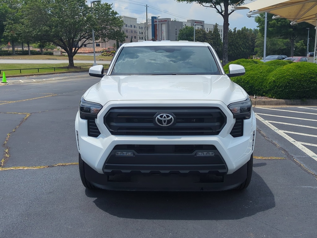 Used 2025 Toyota Tacoma SR5 Truck Double Cab