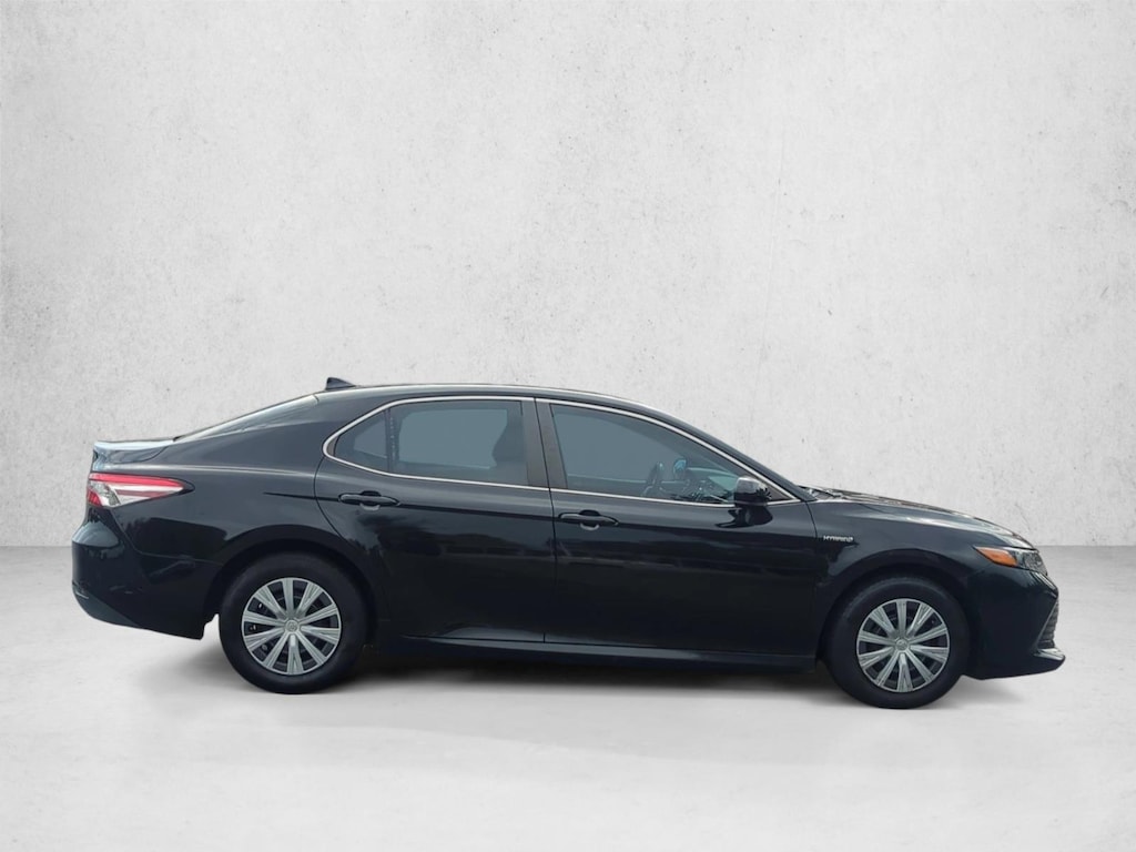 Used 2020 Toyota Camry Hybrid LE Sedan