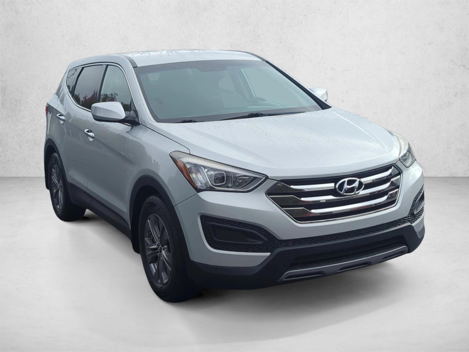 2013 Hyundai Santa Fe Sport photo 2