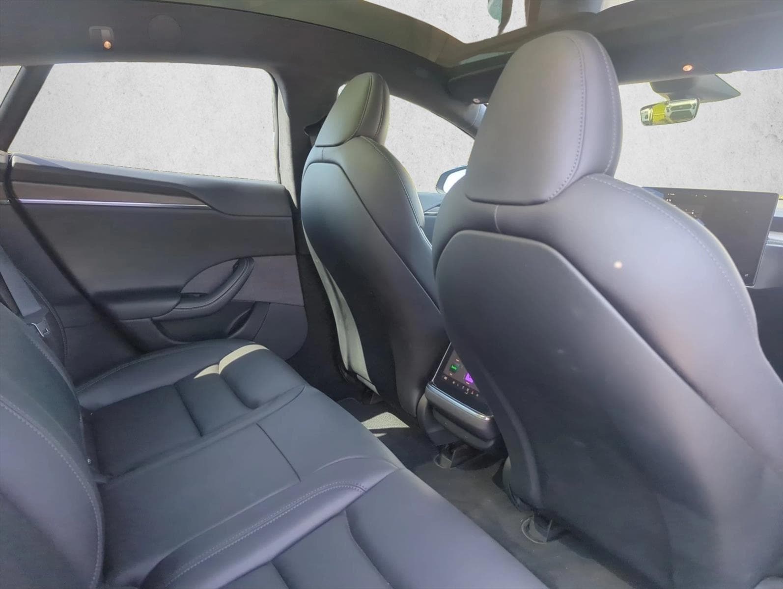 2021 Tesla Model S Long Range Plus - Photo 24