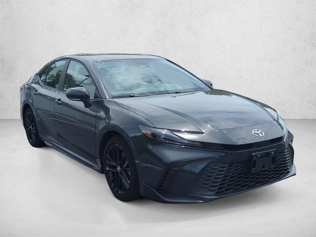 Used 2026 Toyota Camry SE Sedan