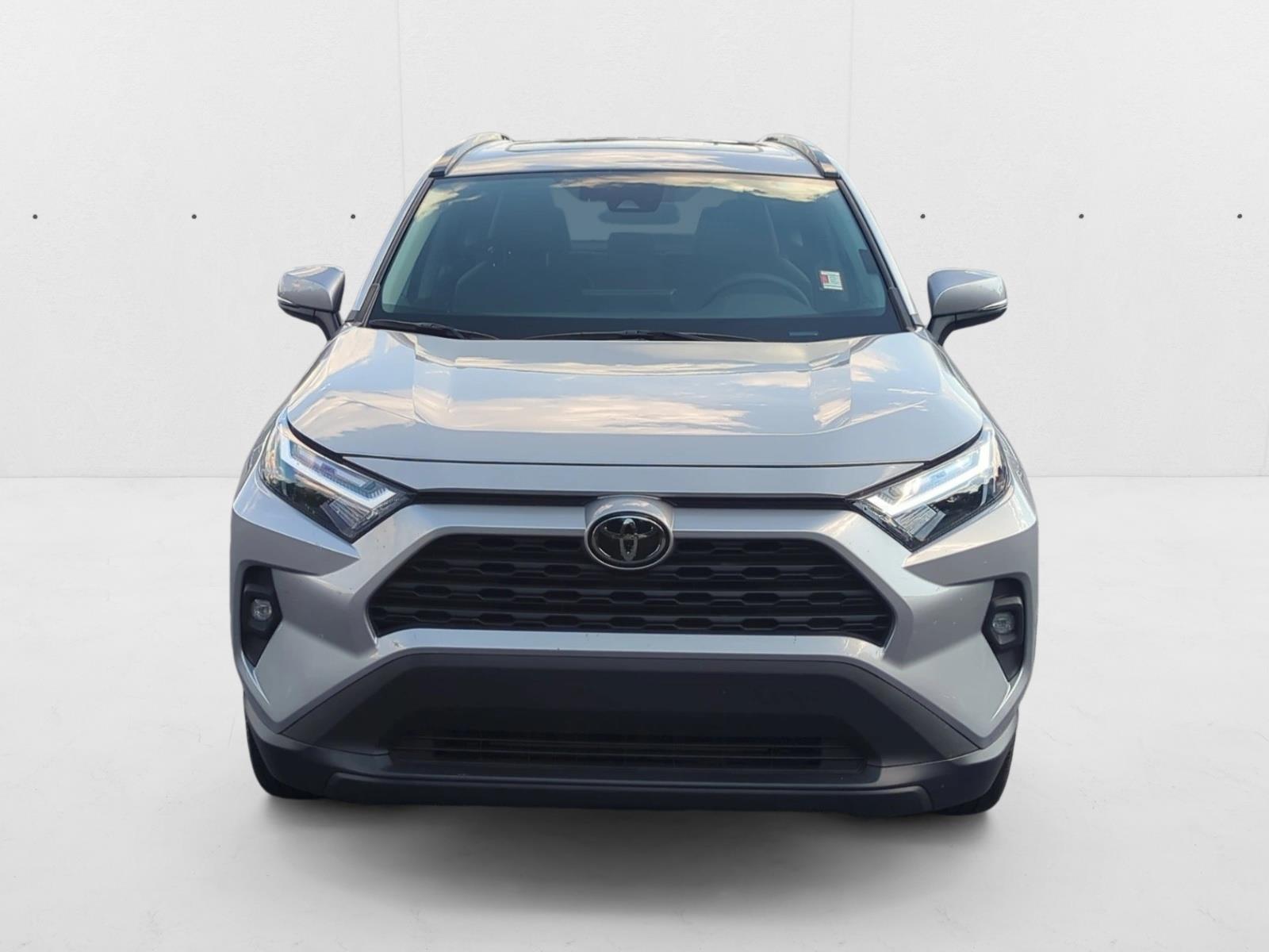 2024 Toyota RAV4 XLE Premium photo 2