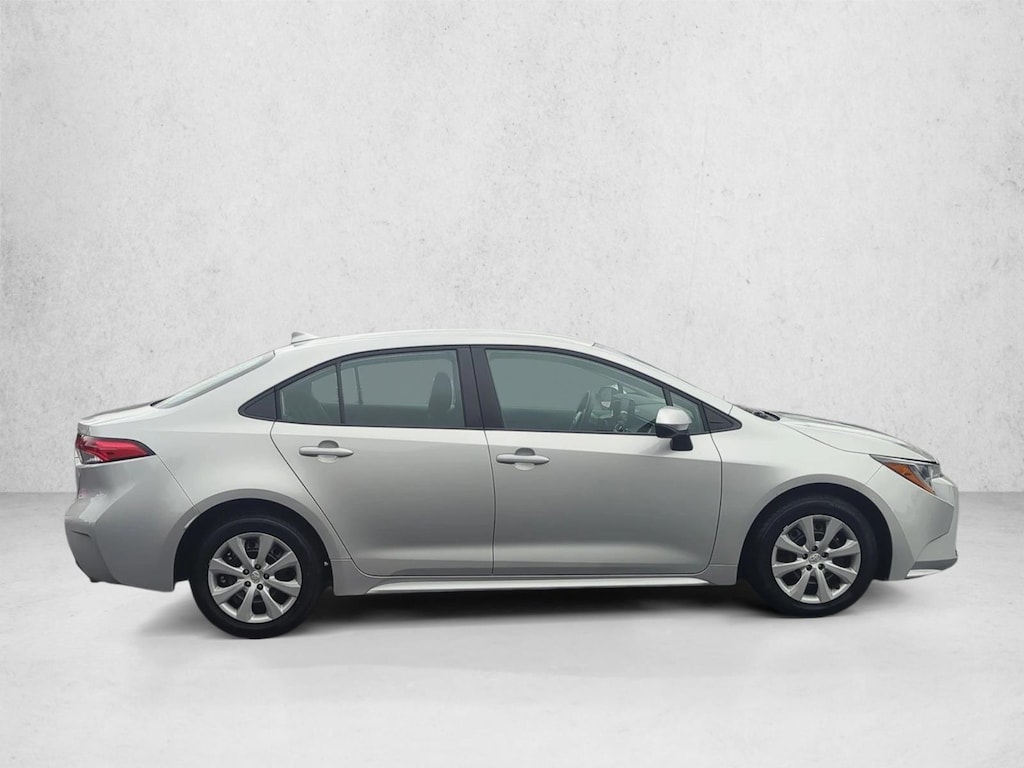 Used 2025 Toyota Corolla LE Sedan