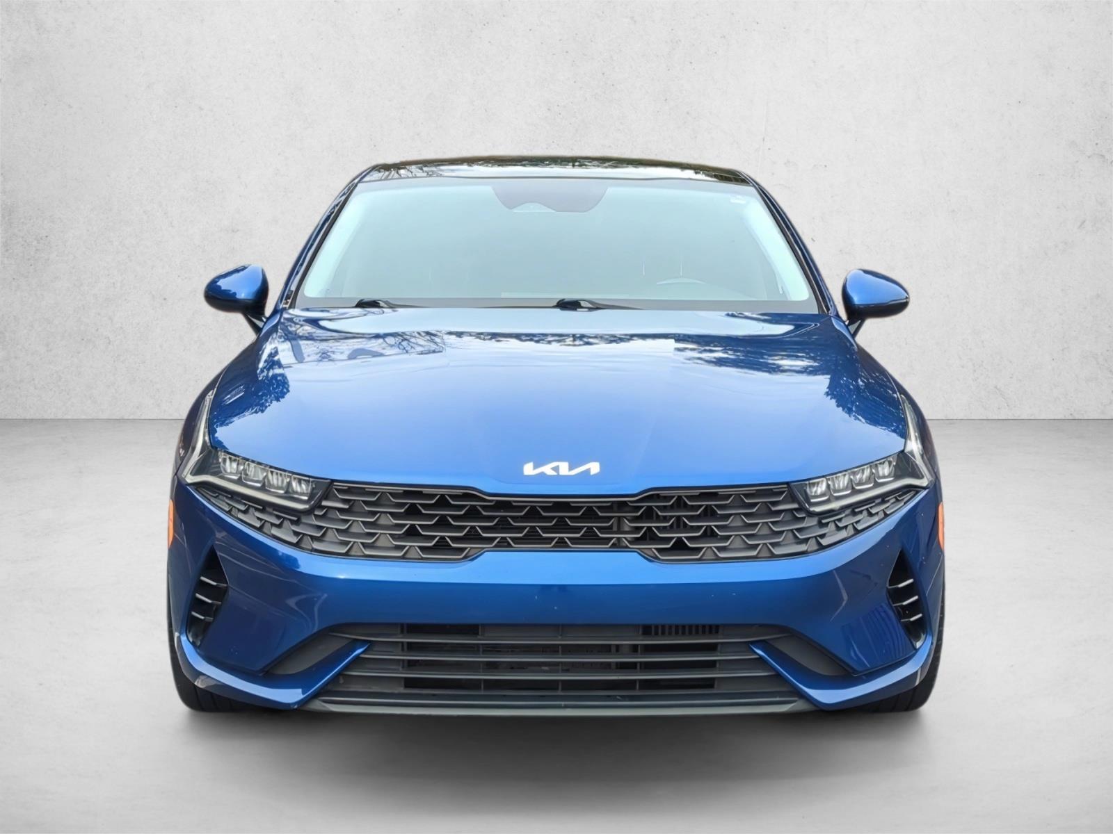 2022 Kia K5 EX photo 2