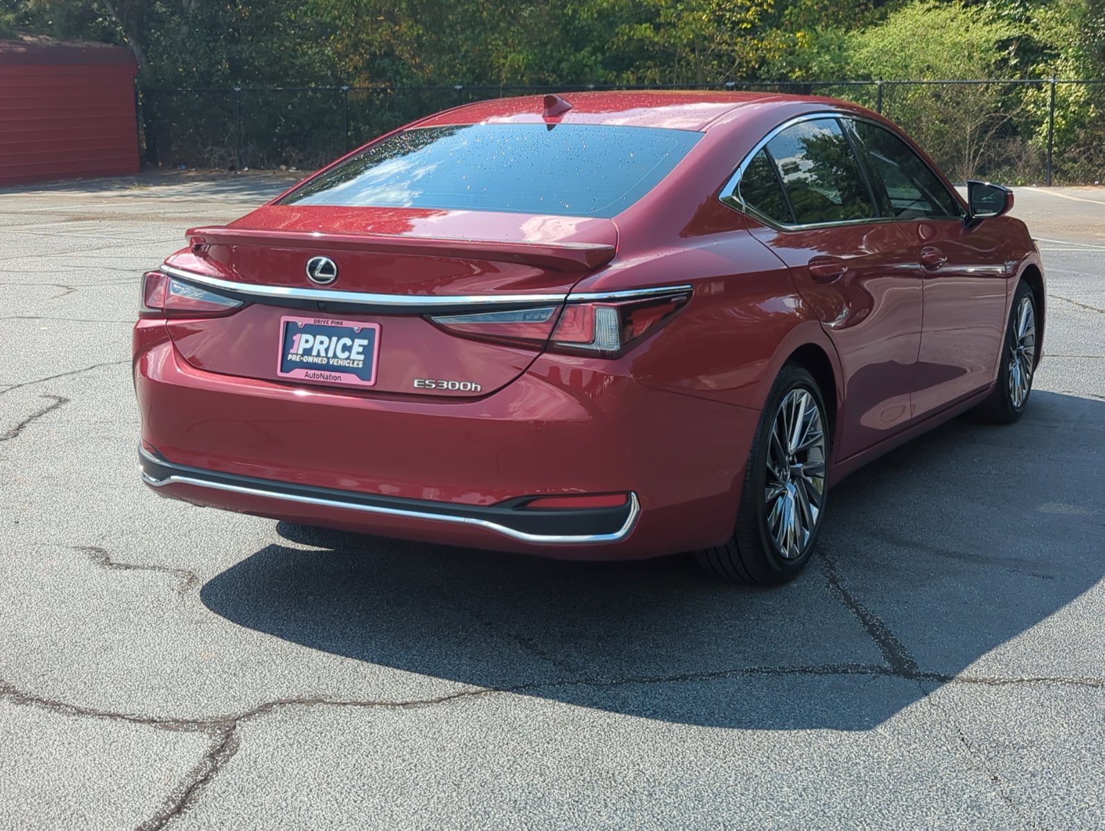 2025 Lexus ES 300h Ultra Luxury photo 4