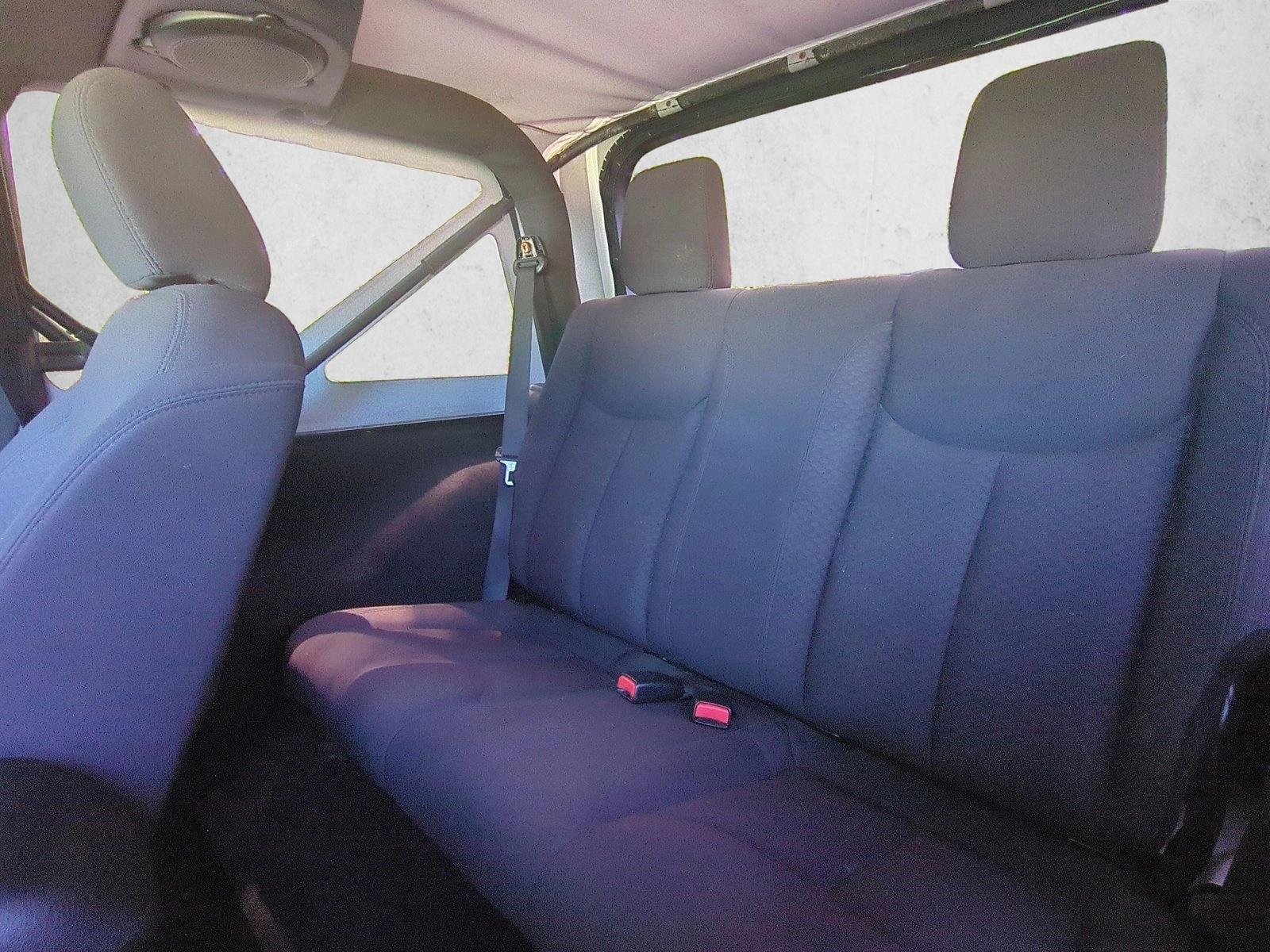 2013 Jeep Wrangler Sport - Photo 17