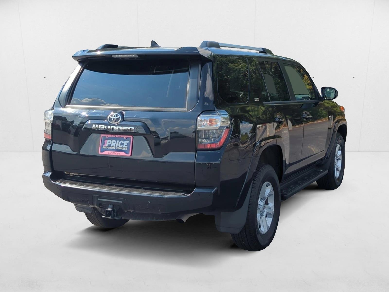 2024 Toyota 4Runner SR5 photo 4