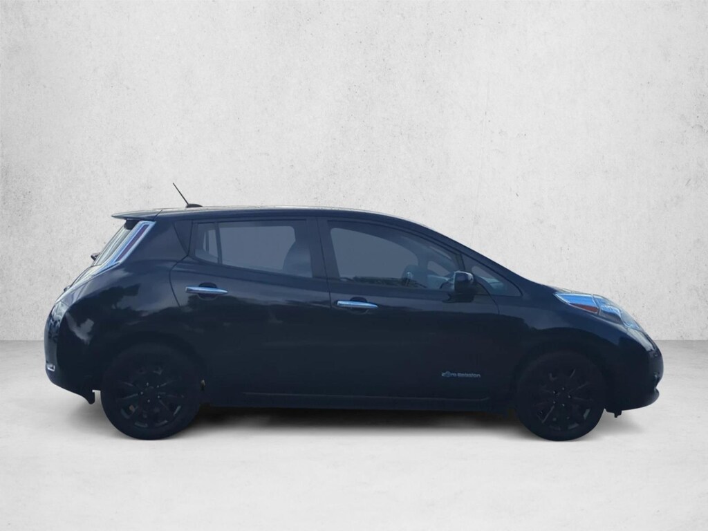 Used 2015 Nissan LEAF S Hatchback