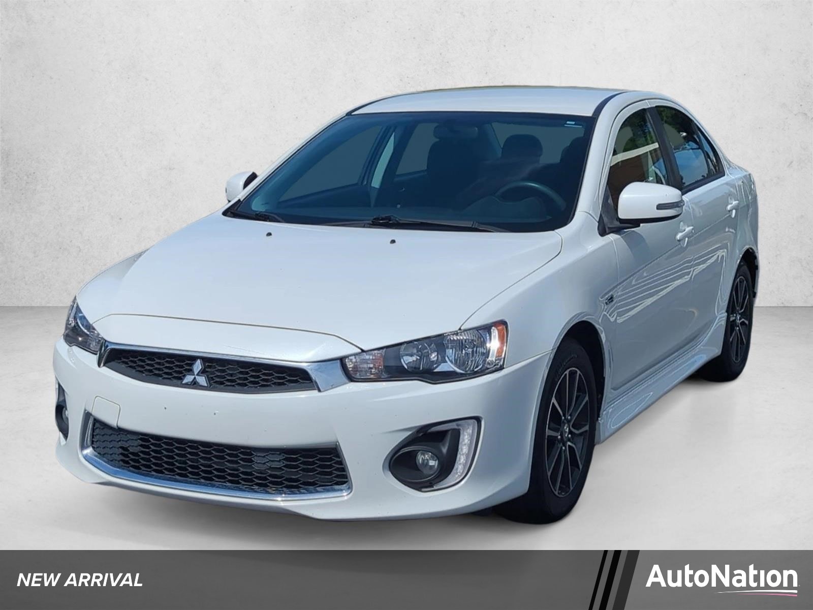 2017 Mitsubishi Lancer ES's photo
