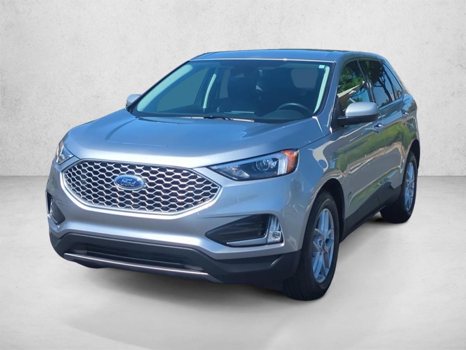 2024 Ford Edge SEL AWD's photo