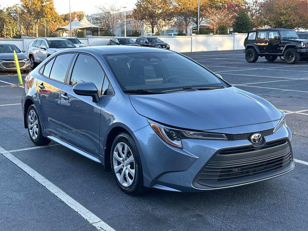 Certified 2025 Toyota Corolla LE Sedan