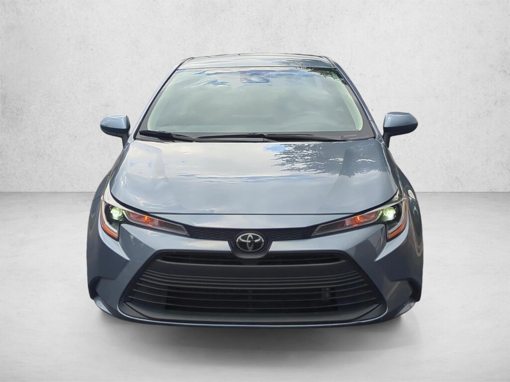 Used 2025 Toyota Corolla LE Sedan