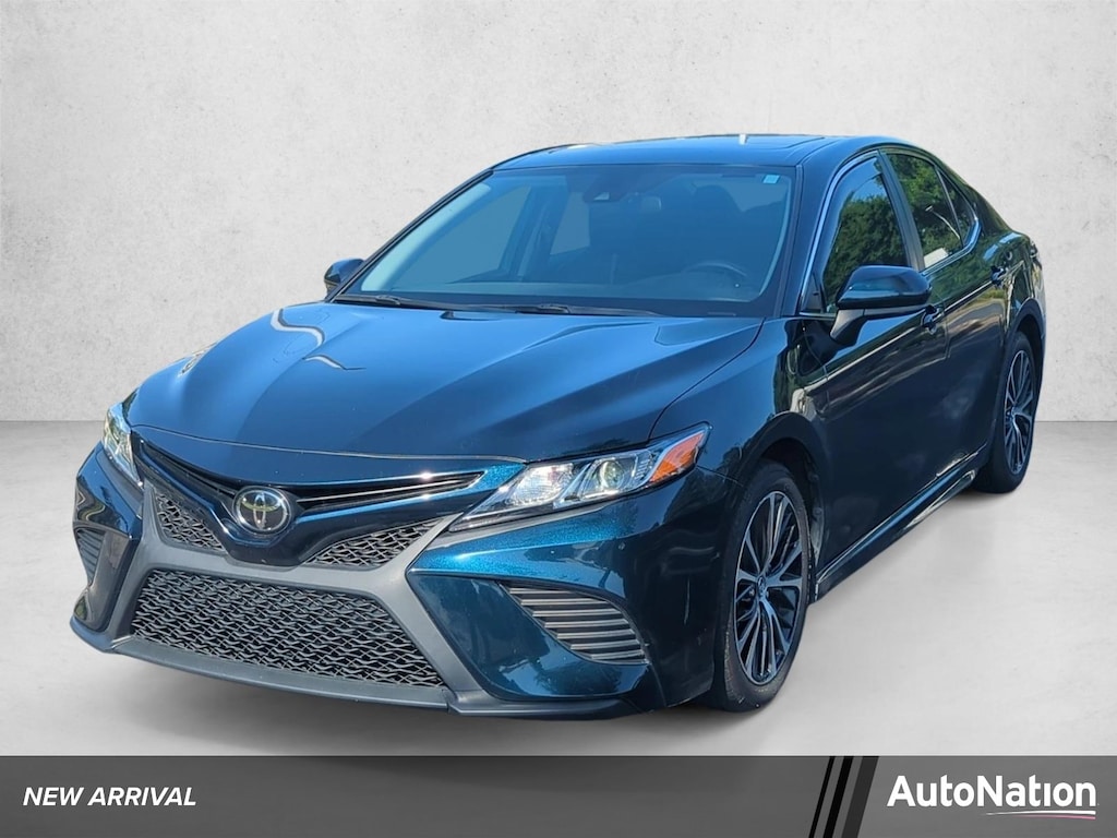 Certified 2019 Toyota Camry SE Sedan