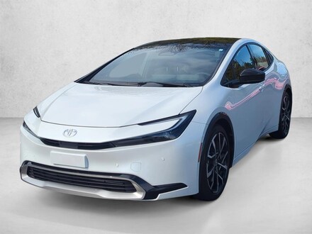 2025 Toyota Prius Plug-in Hybrid XSE Premium Hatchback