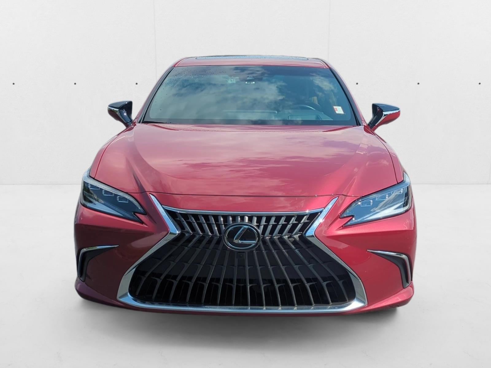 2025 Lexus ES 300h Ultra Luxury photo 2