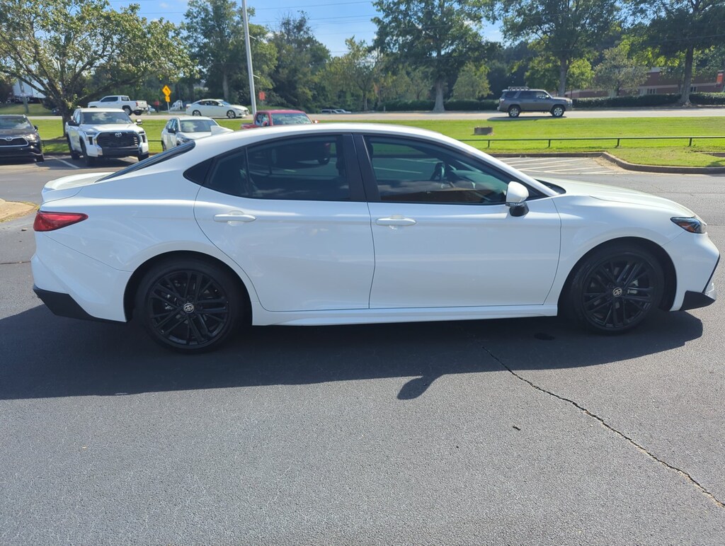 Used 2025 Toyota Camry SE Sedan