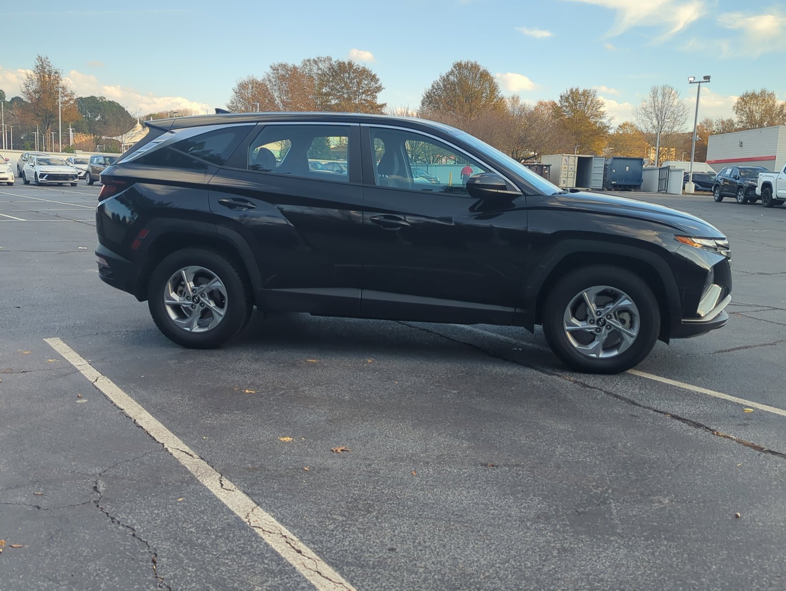 2023 Hyundai Tucson SE photo 2