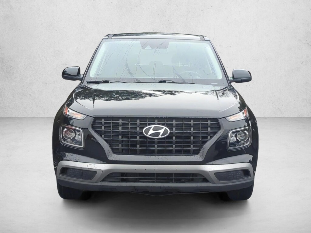 Used 2022 Hyundai Venue SE SUV