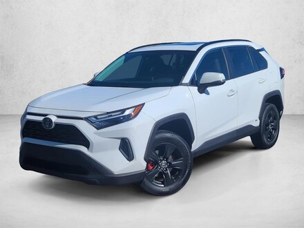 2022 Toyota RAV4 Hybrid XLE SUV