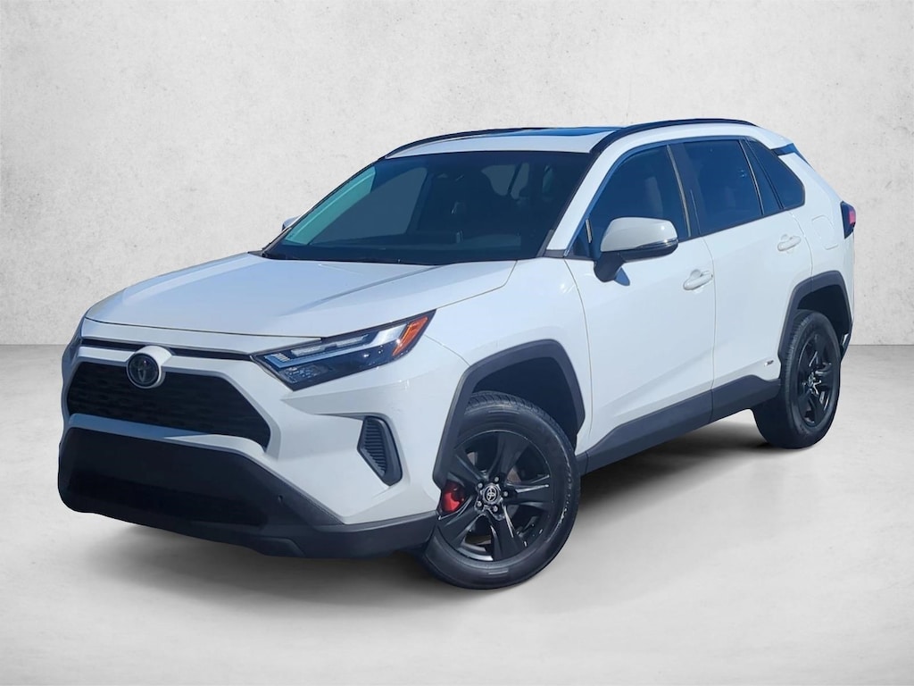 Used 2022 Toyota RAV4 Hybrid XLE SUV