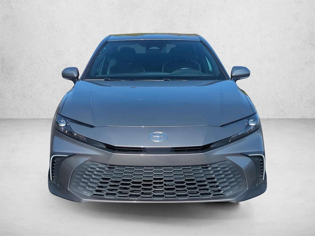 Used 2025 Toyota Camry SE Sedan