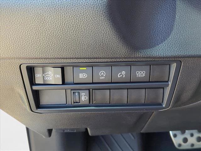2025 Toyota Tundra SR5 - Photo 16