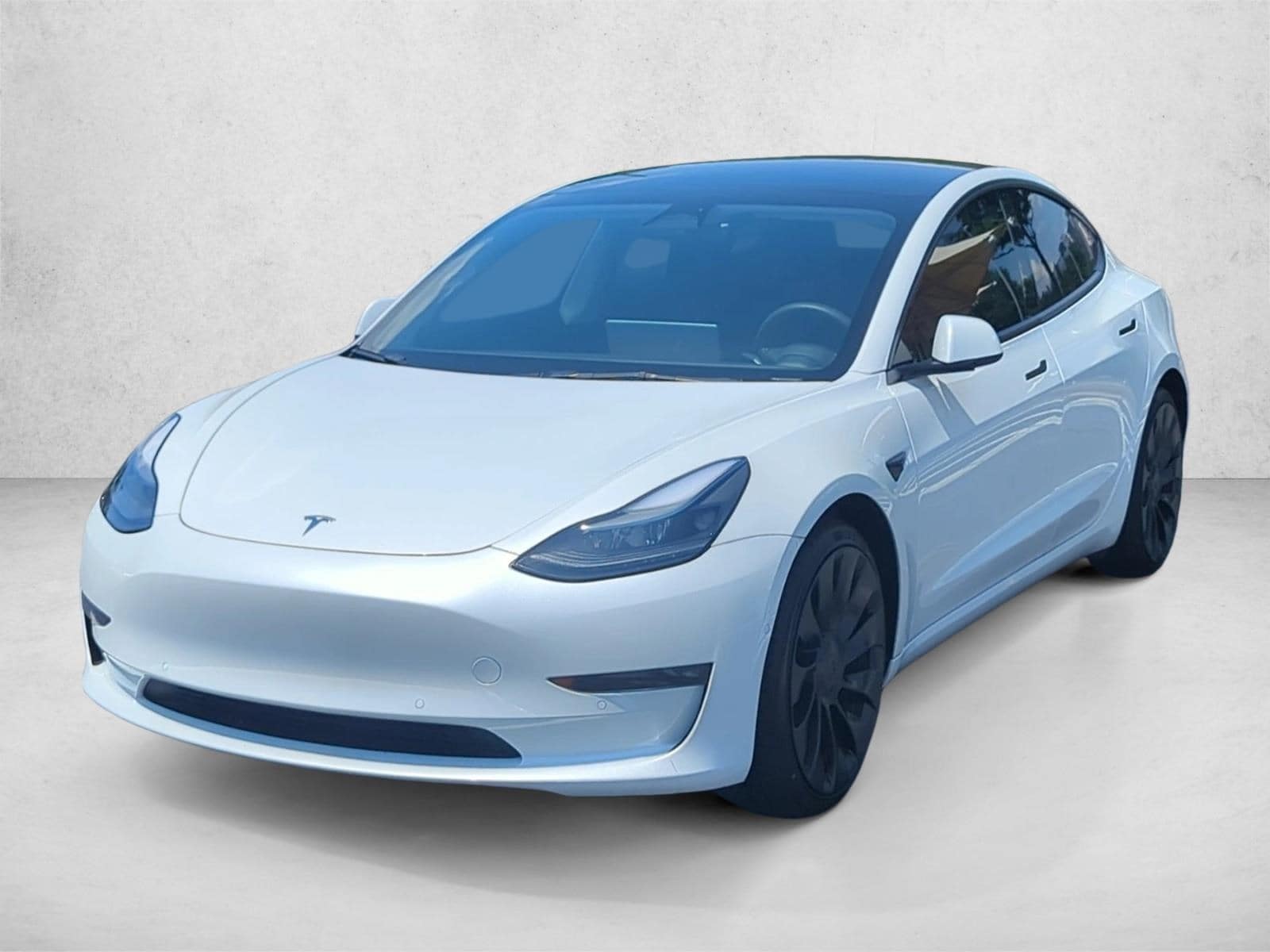 2022 Tesla Model 3 Performance Dual Motor All-Wheel Drive's photo