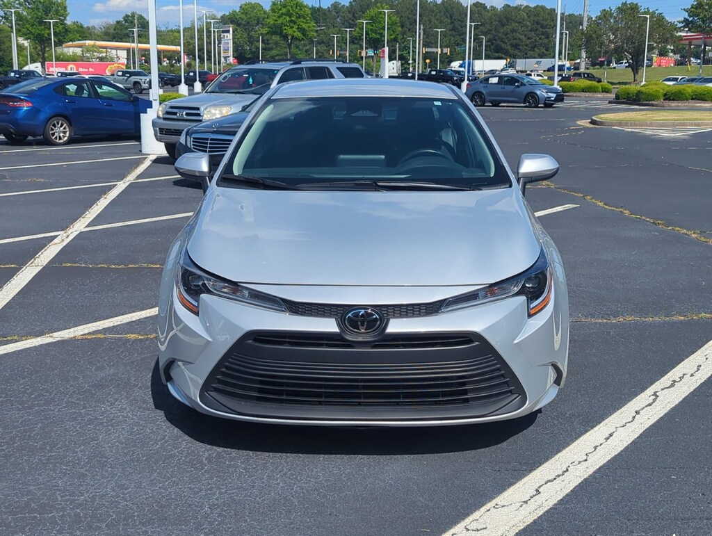 Used 2025 Toyota Corolla LE Sedan