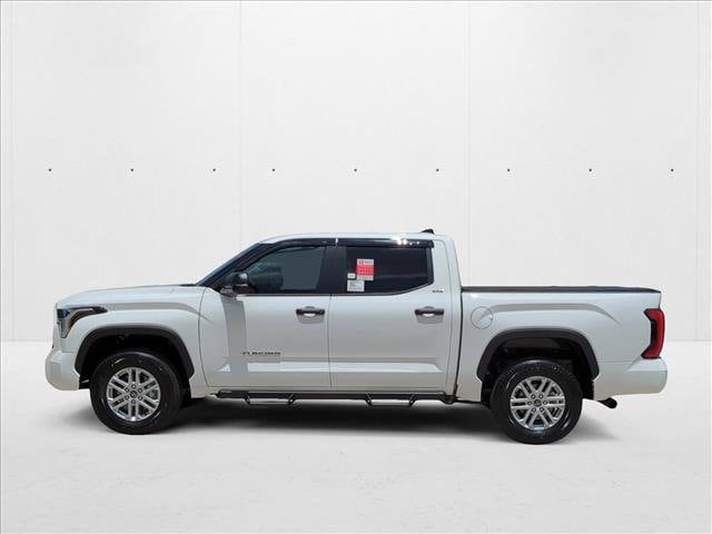 2024 Toyota Tundra SR5 - Photo 8