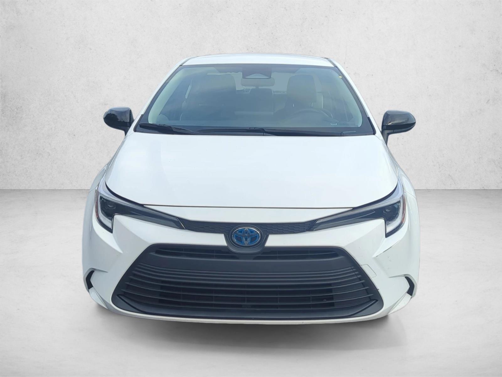 2023 Toyota Corolla Hybrid LE photo 2