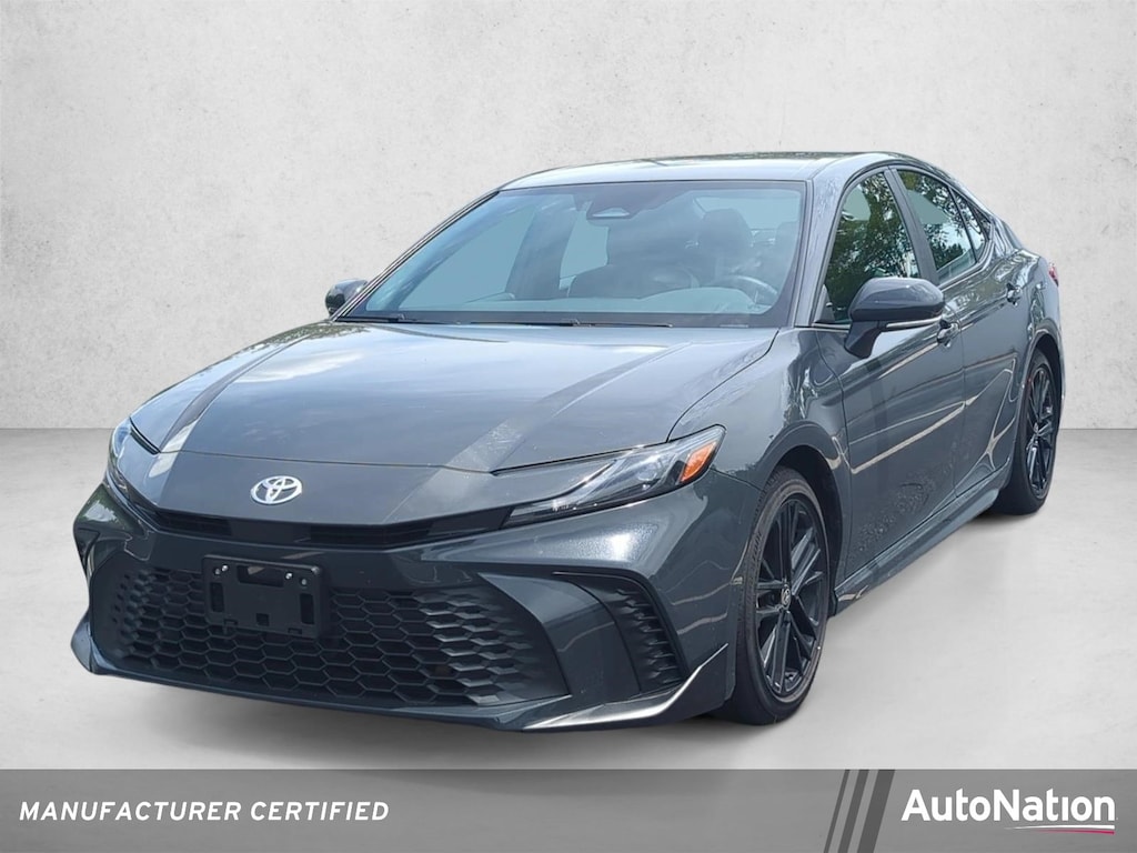 Used 2026 Toyota Camry SE Sedan