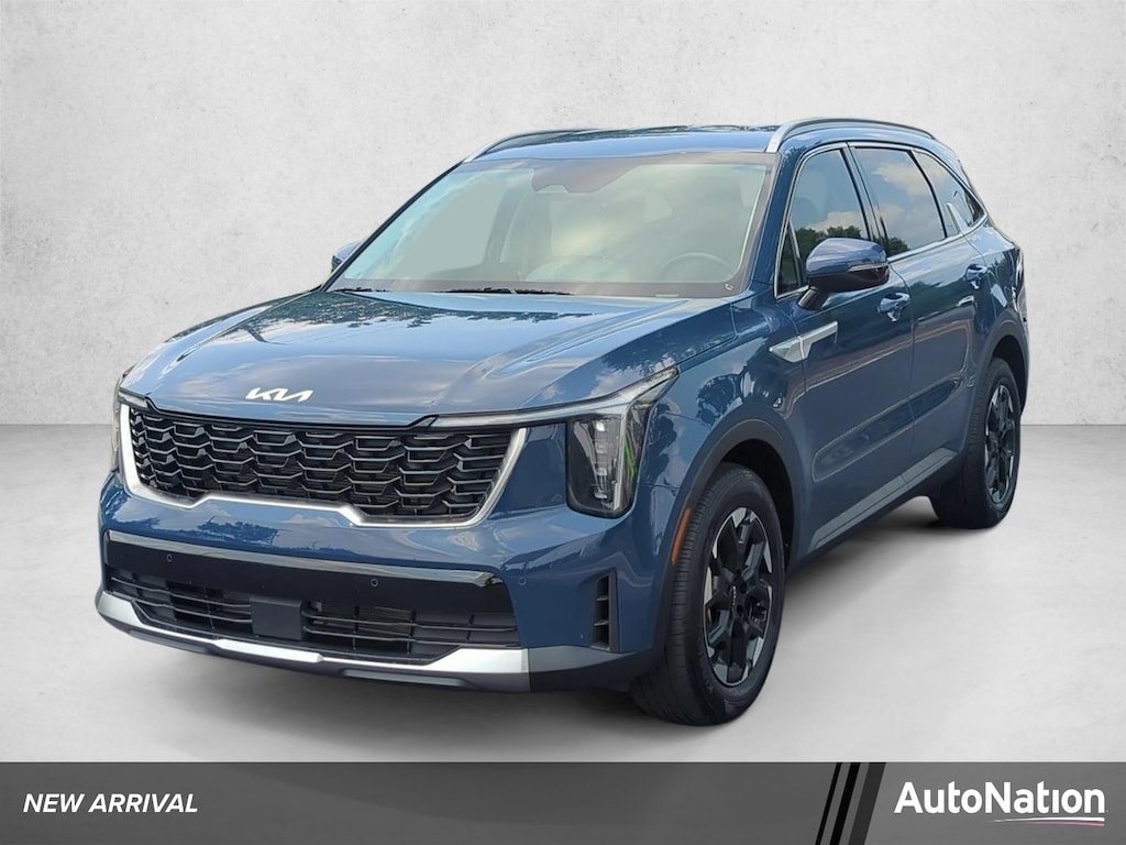 Used 2025 Kia Sorento S SUV