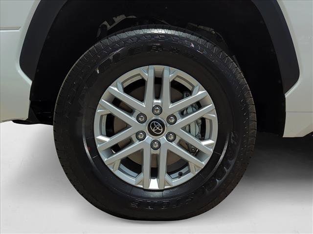 2024 Toyota Tundra SR5 - Photo 9