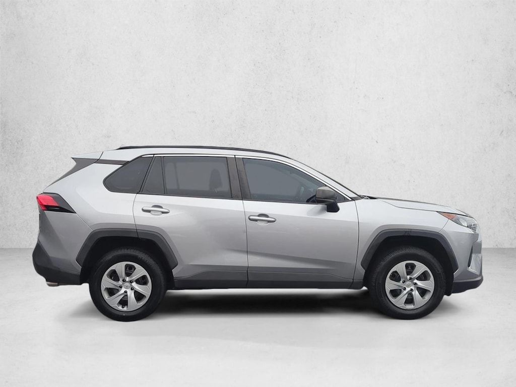 Used 2021 Toyota RAV4 LE SUV