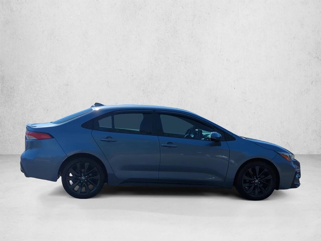 Used 2023 Toyota Corolla SE Sedan