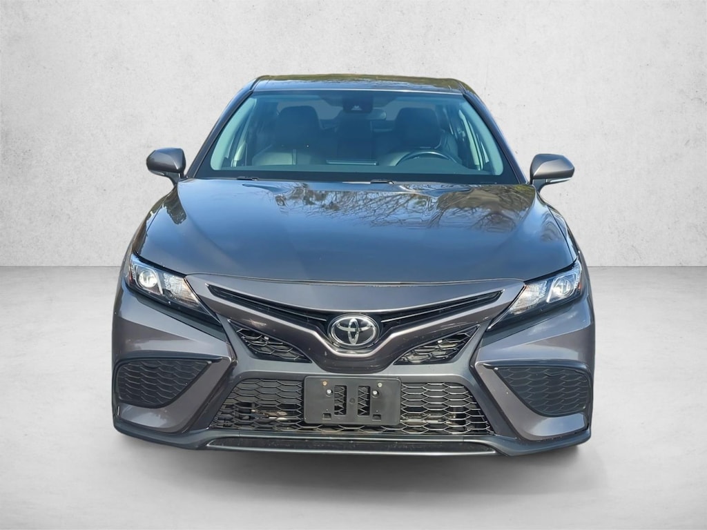 Used 2024 Toyota Camry SE Sedan