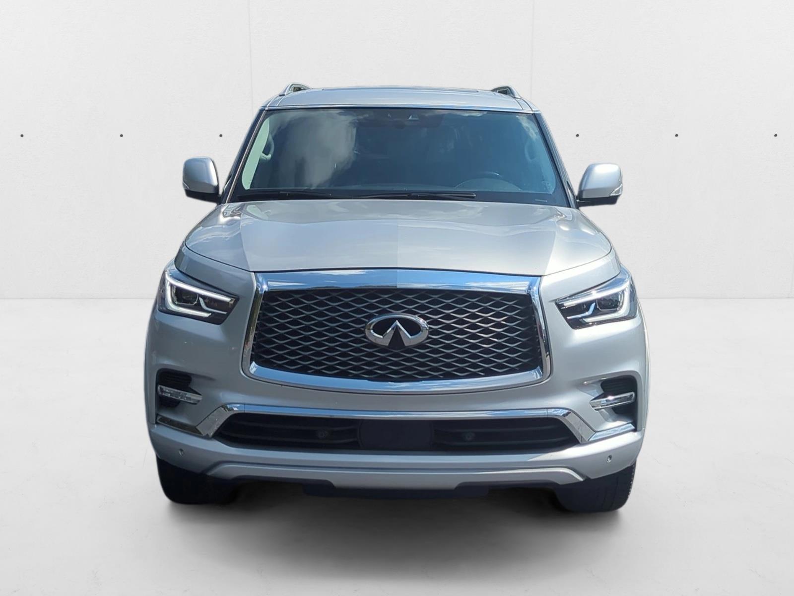 2021 Infiniti QX80 Luxe photo 2