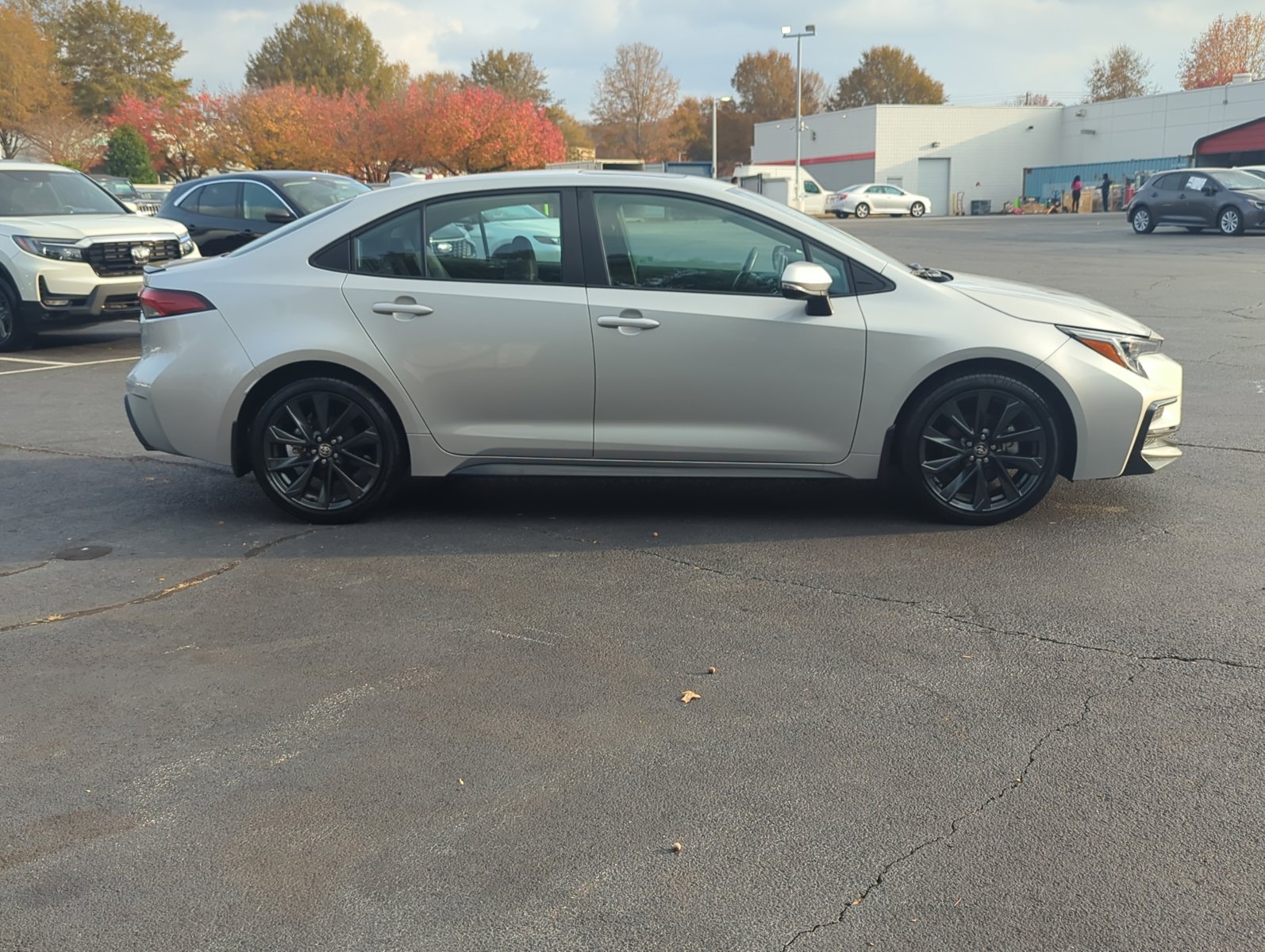 2024 Toyota Corolla XSE photo 4