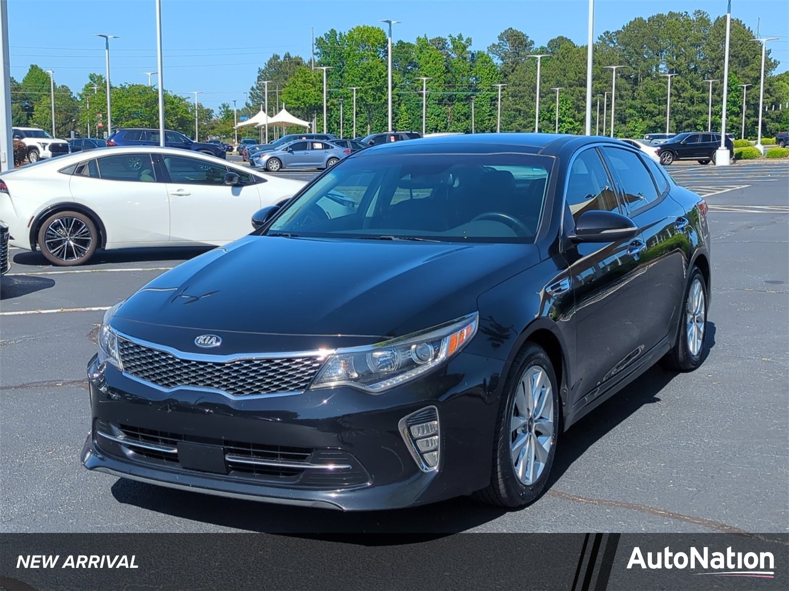 2018 Kia Optima EX AT's photo