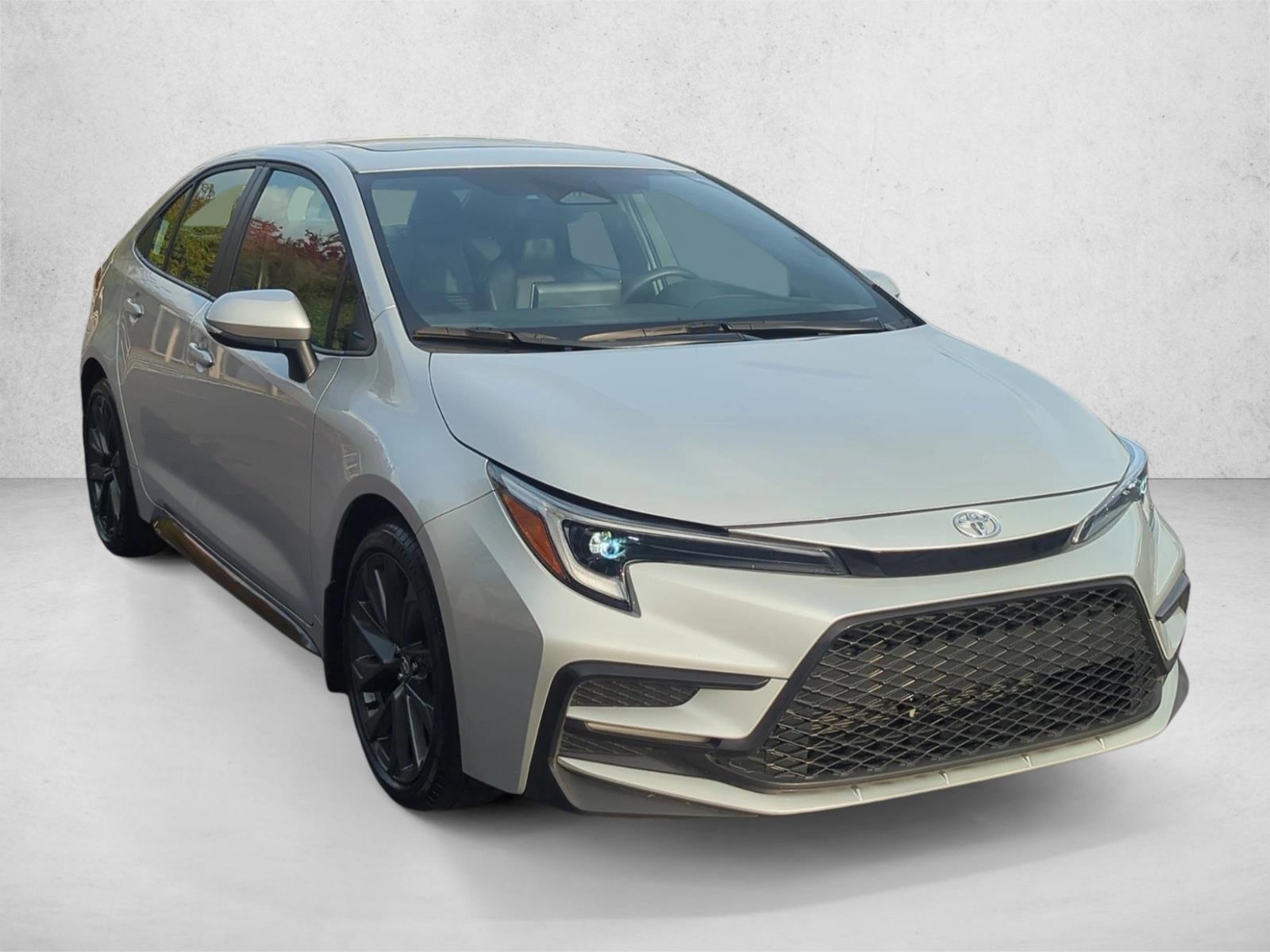 2024 Toyota Corolla XSE photo 3