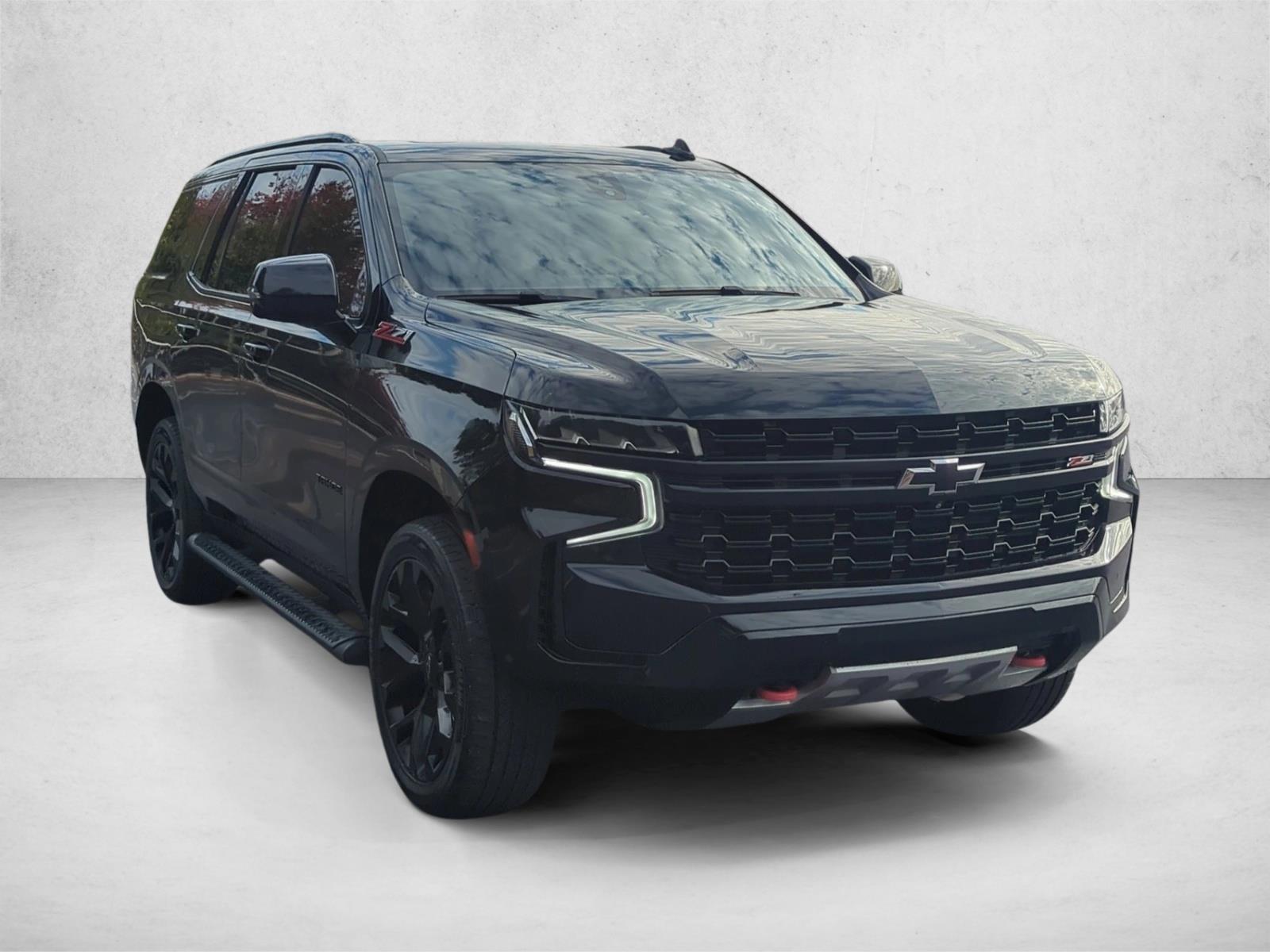 2021 Chevrolet Tahoe Z71 photo 2