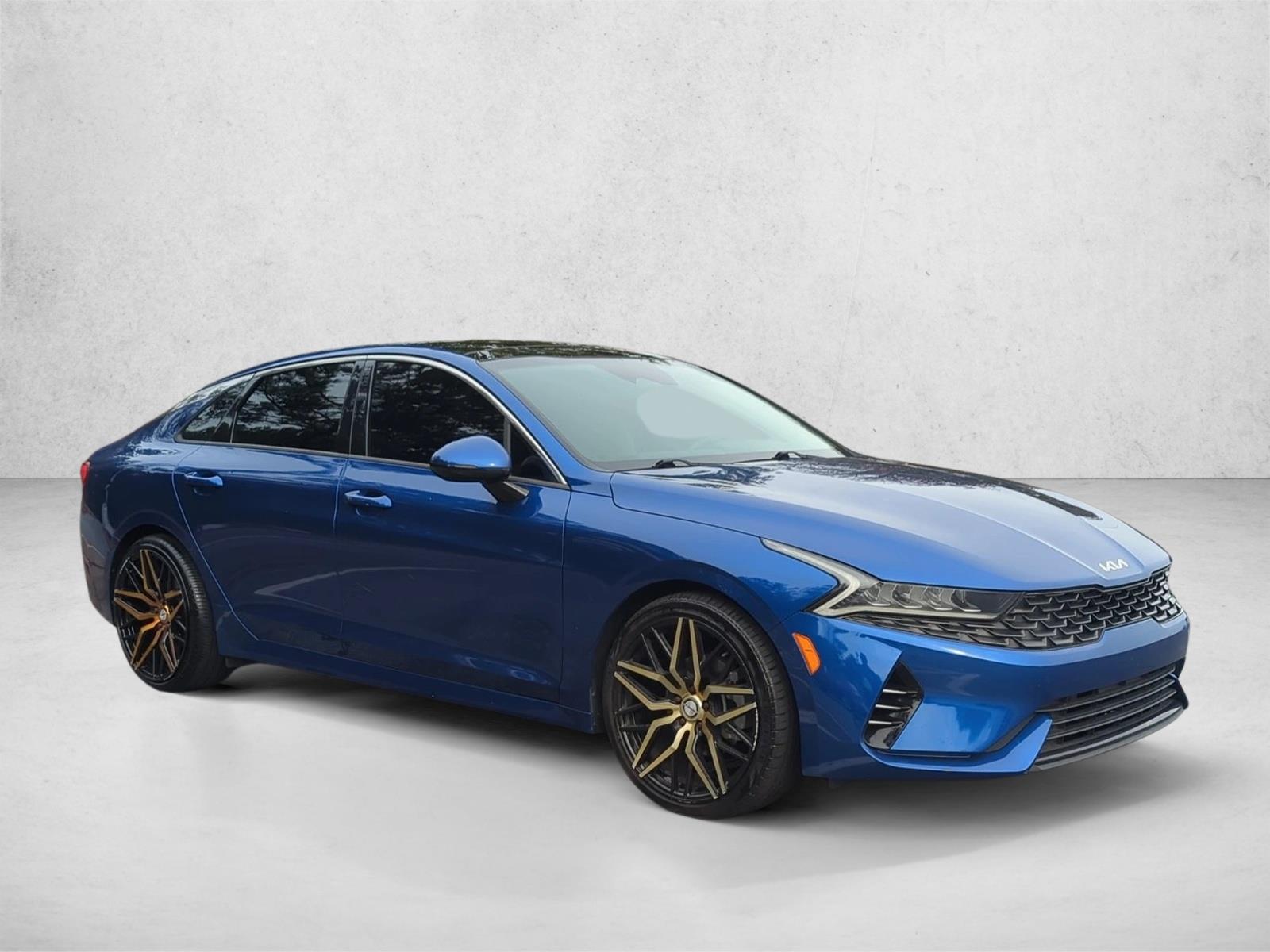 2022 Kia K5 EX photo 3