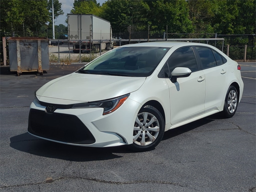 Used 2021 Toyota Corolla LE Sedan